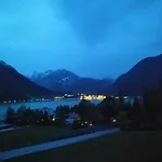 Mountain موراخ